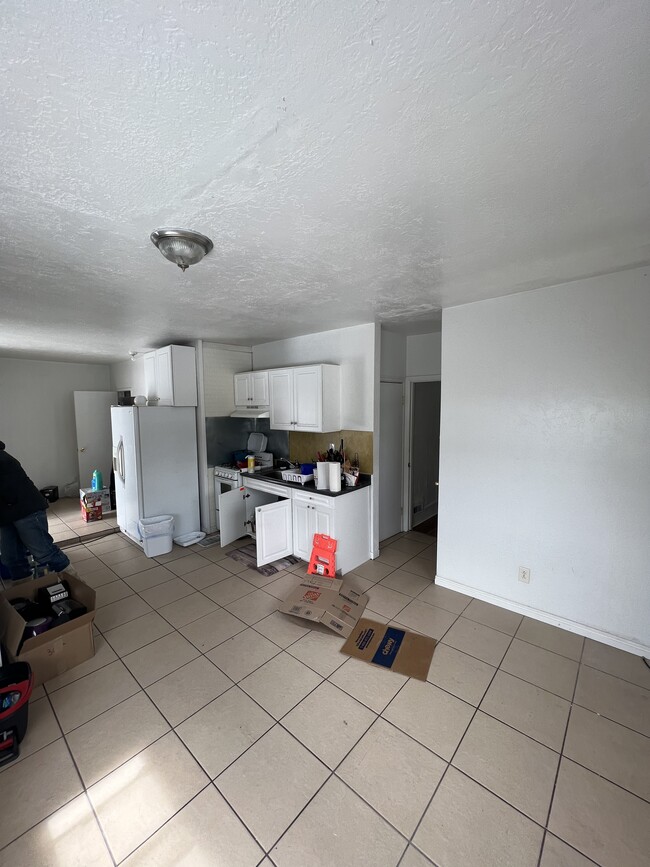 Photo - 500 32nd St