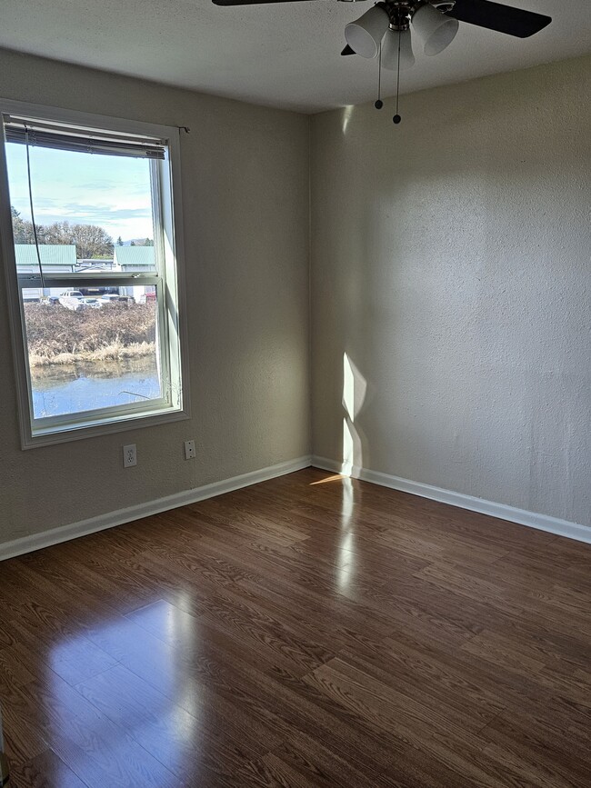 Photo - 34046 Orleans Rd SW