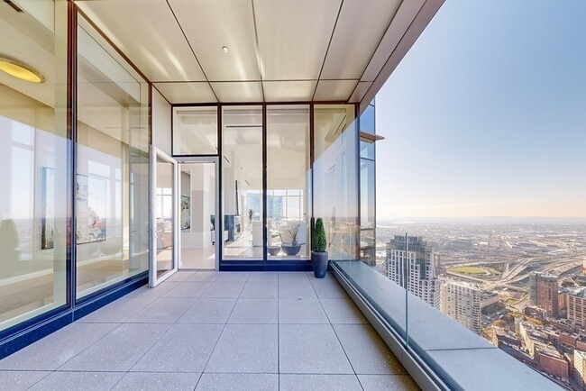 Photo - 1 Franklin St Unit PH4E