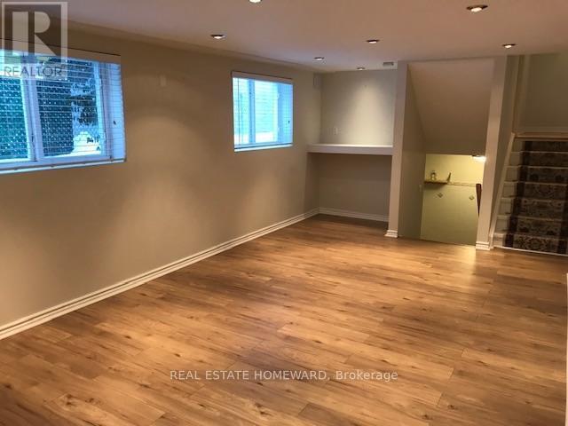 Photo - 1670 Shale Oak Mews
