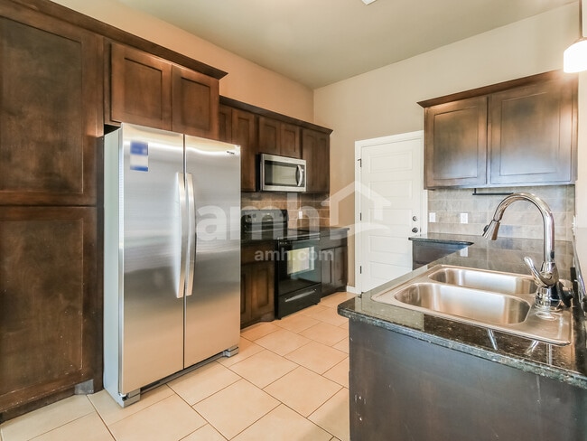 Photo - 11728 SW 22nd Terrace