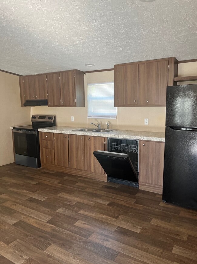 Photo - 113 High Ridge Ct