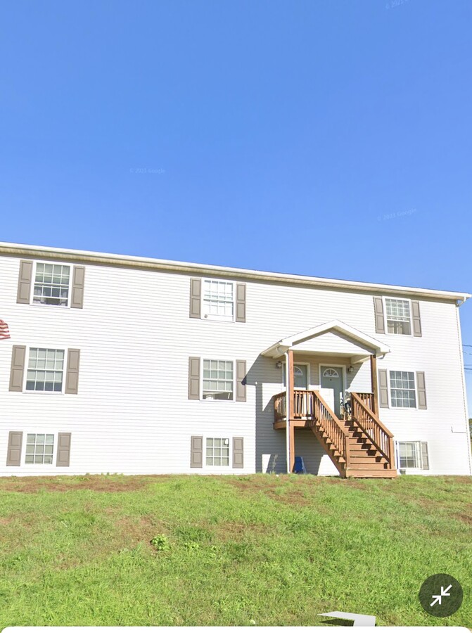 Photo - 120 McEwensville Rd Townhome