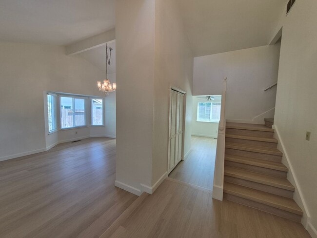 5023 Oakbrook Cir