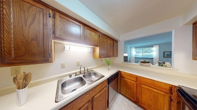 Oakton Beach Apartments