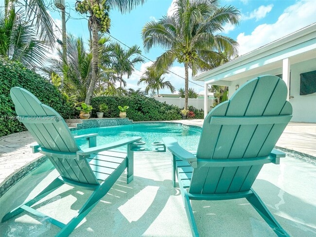 Building Photo - 2932 NE 36th St