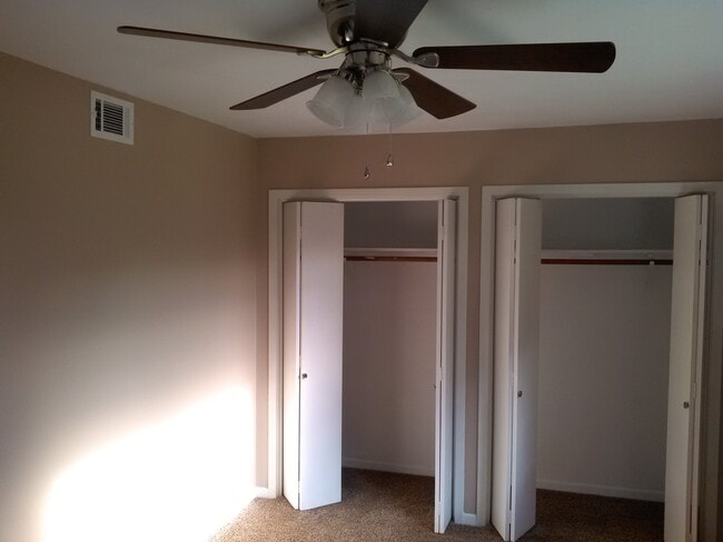 Master Bedroom in 2/1