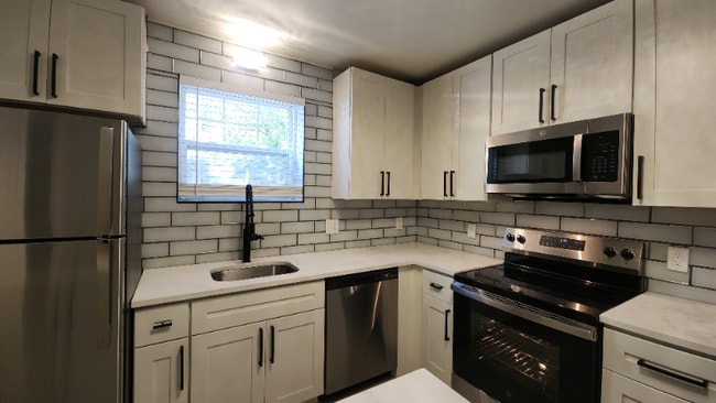 Photo - 803 Westwood Dr