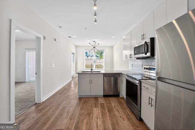 Building Photo - 525 Parkway Dr NE Unit APT 218