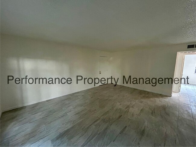 Photo - 4324 Orrick Ct Unit B