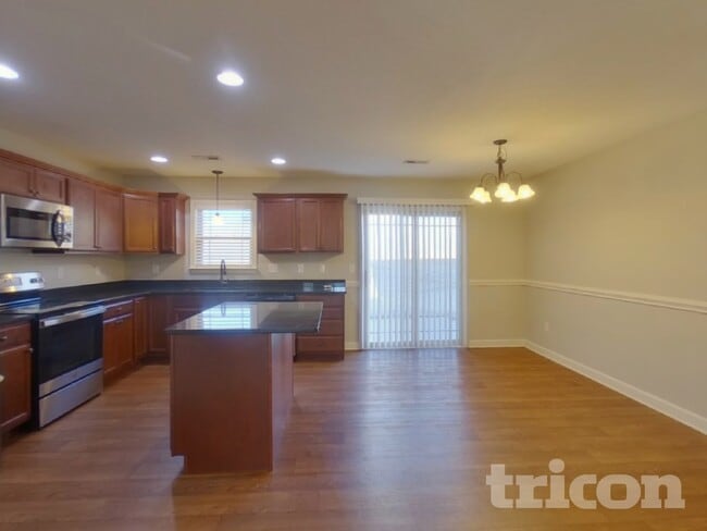 Photo - 613 Slippery Moss Dr