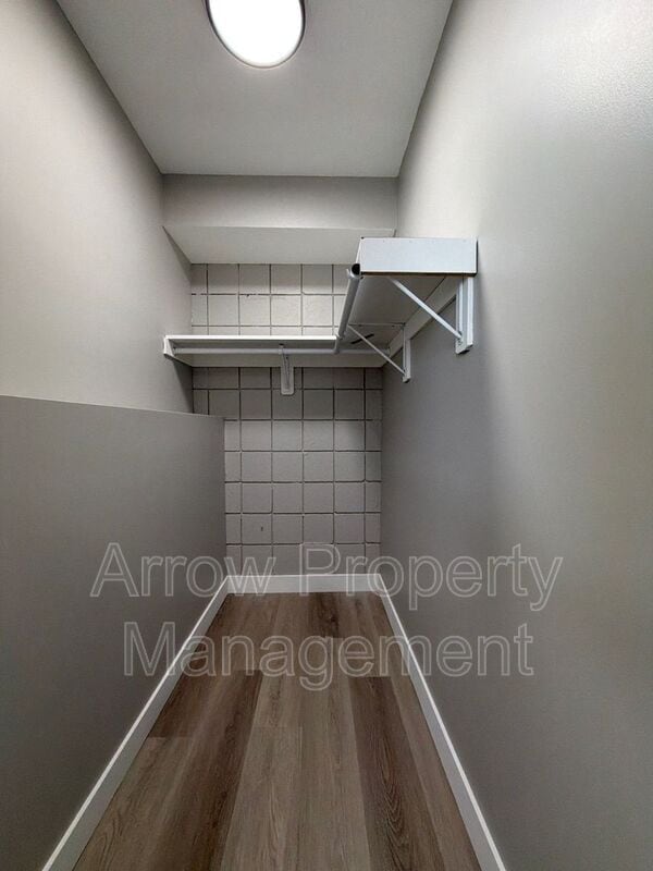 Photo - 877 N 26th St Unidad 101