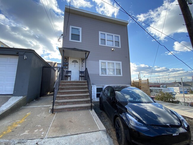 Photo - 215 Lincoln St Apartamento Unidad A