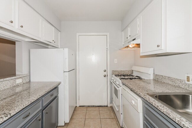 Photo - 3111 Falk Ct Unit 3111