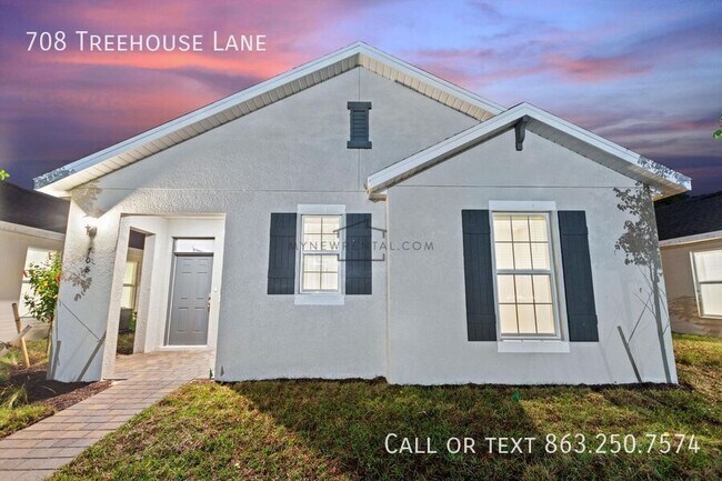 708 Treehouse Ln