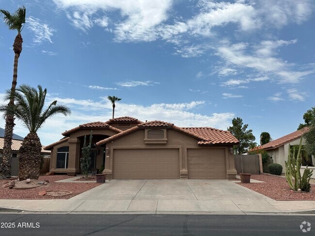 Building Photo - 2336 N 123rd Dr Rental