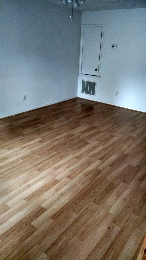 2 bedroom Townhome available for rent - Ne... - 2 bedroom Townhome available for rent - Ne...