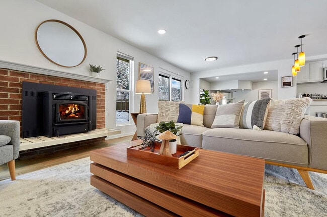 Building Photo - 629 212th St SW Unit ID1470514P