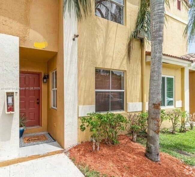 Building Photo - 3906 NW 90th Ave Unit 3906 Rental