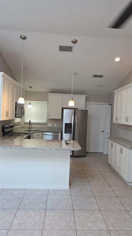 2105 David Ct