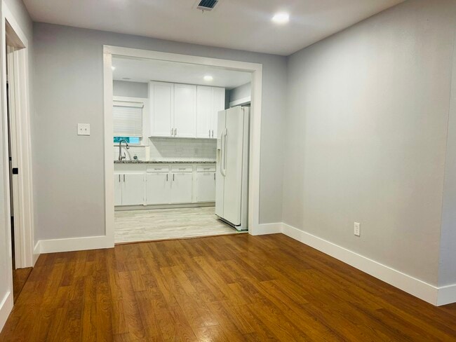 Photo - 925 Cimarron St