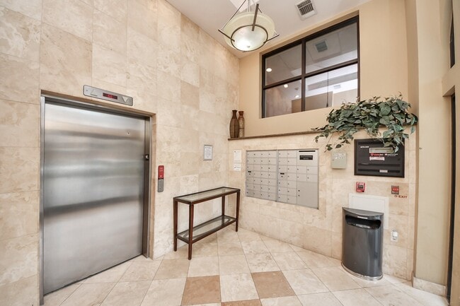 Photo - 2203 Dorrington St Unit 400