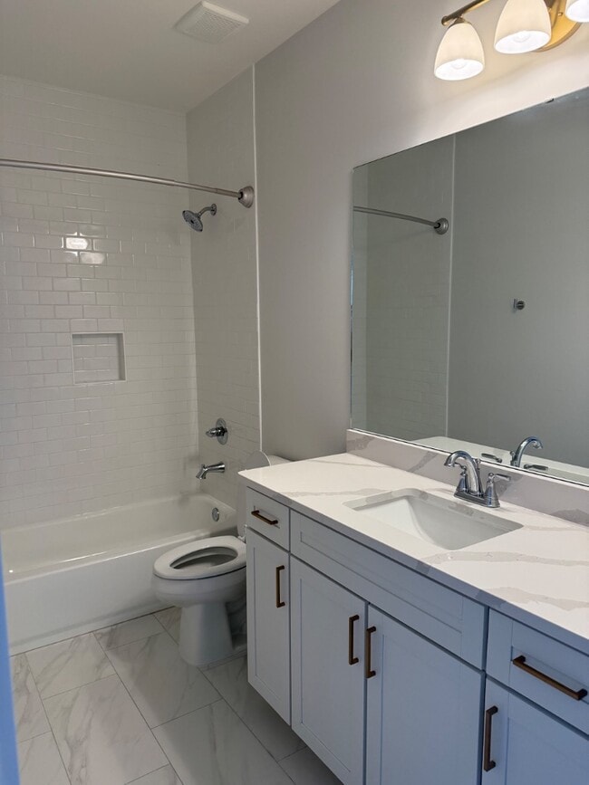 Photo - 2023 Rosemary Street