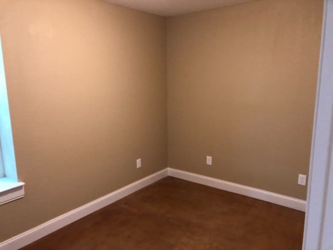 Photo - 1212 Cedar St Unit Rear