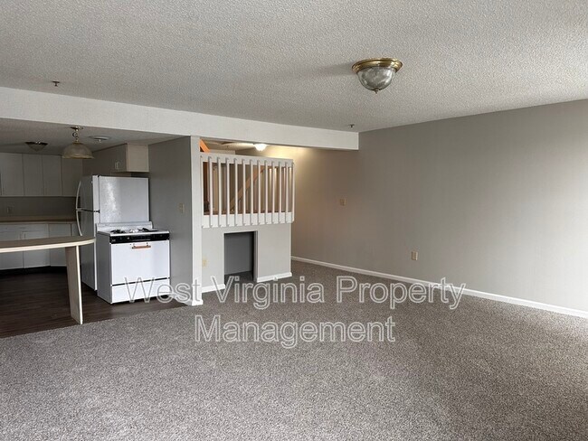 Photo - 104 N 8th St Unit Apt 206