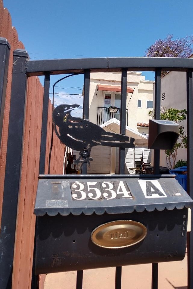Electric entry gate