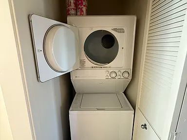 Photo - "Chic Urban Living: 2-Bed, 2-Bath Gem on Harrison St in SF!"