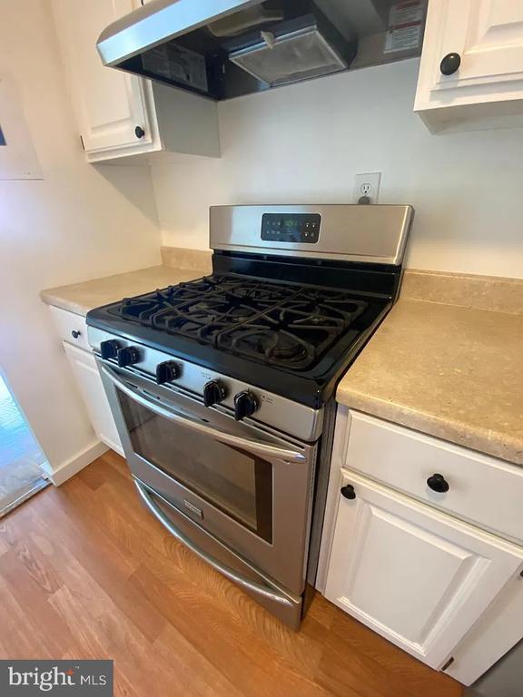 Building Photo - 240 M St SW Unit E614