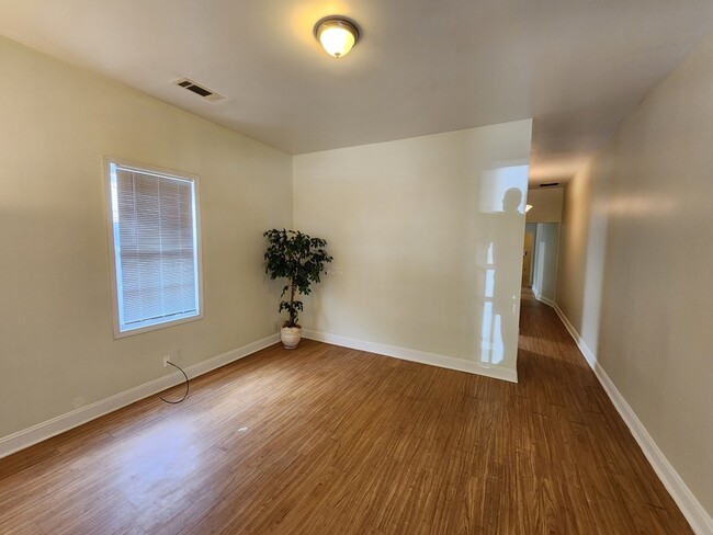 Photo - 1278 Lucile Ave SW