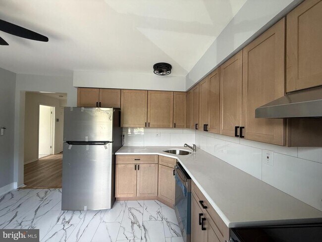 Photo - 1316 Silver Ct