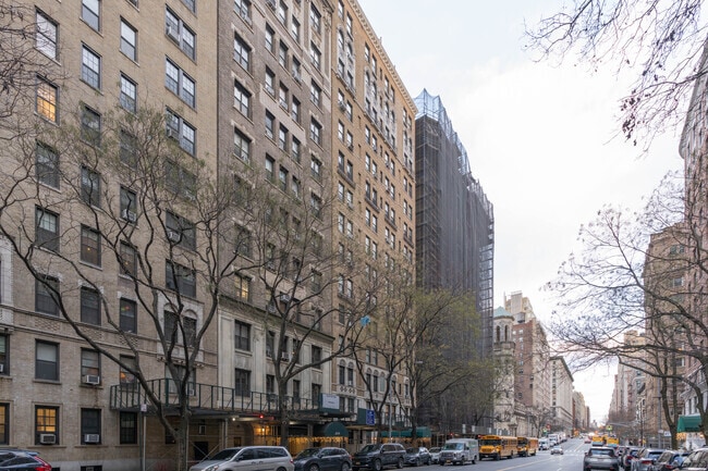 Photo - 303-305 W 86th St