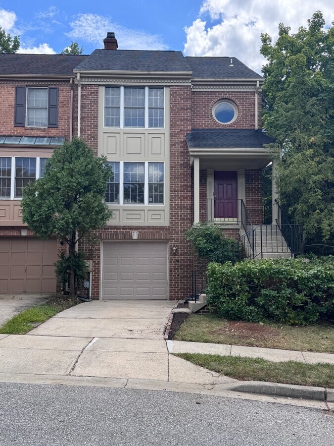 Photo - 9401 Rosmarin Way Townhome