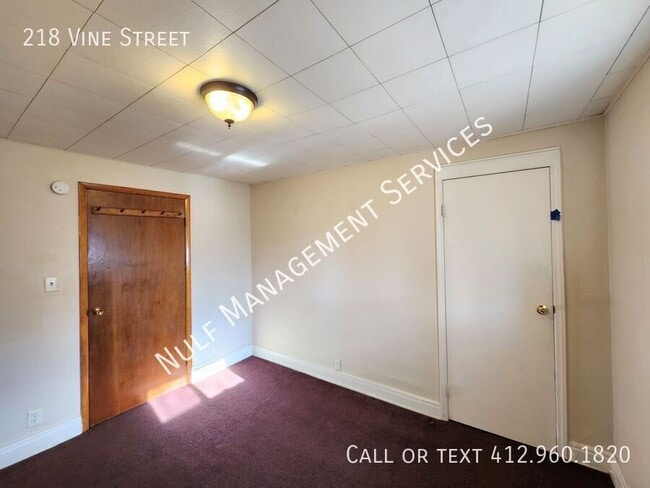 Photo - 218 Vine St