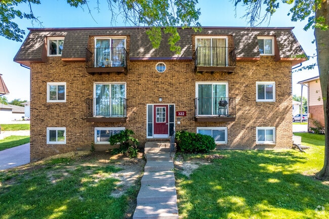 Maplewood Apartments
