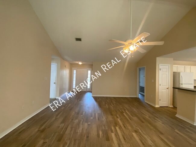 Photo - 6909 Leisure St