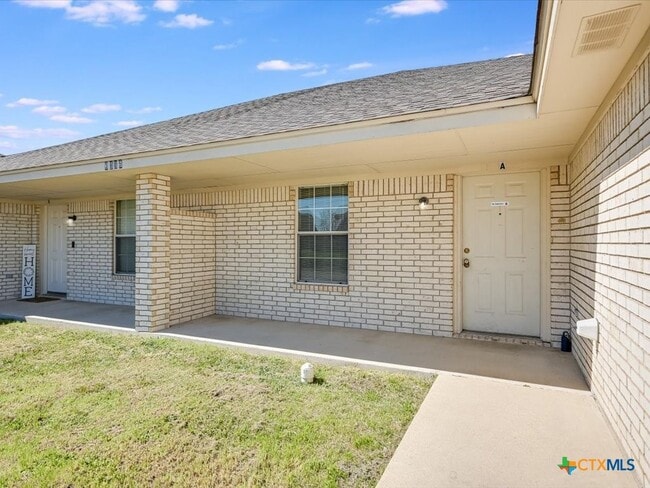 Photo - 3805 El Paso Dr