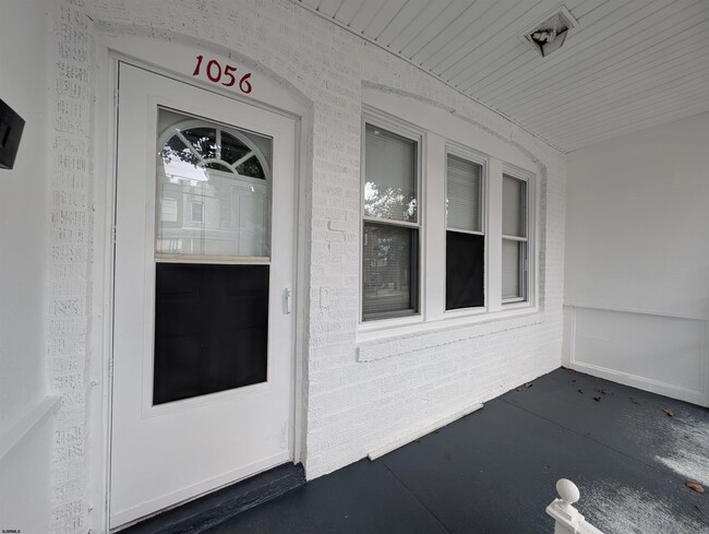 Photo - 1056 N Ohio Ave