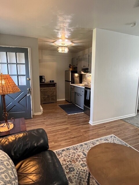 Photo - 320 N Jefferson St