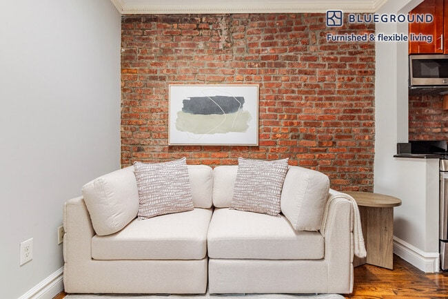 Photo - 234 W 14th St Unit FL5-ID1824