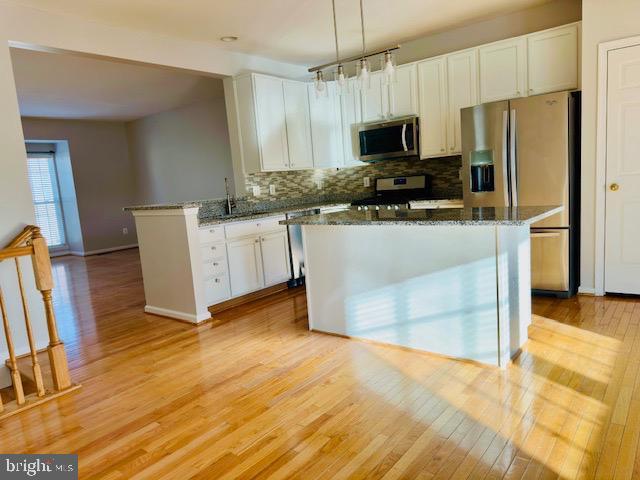 Photo - 15811 Bobolink Dr