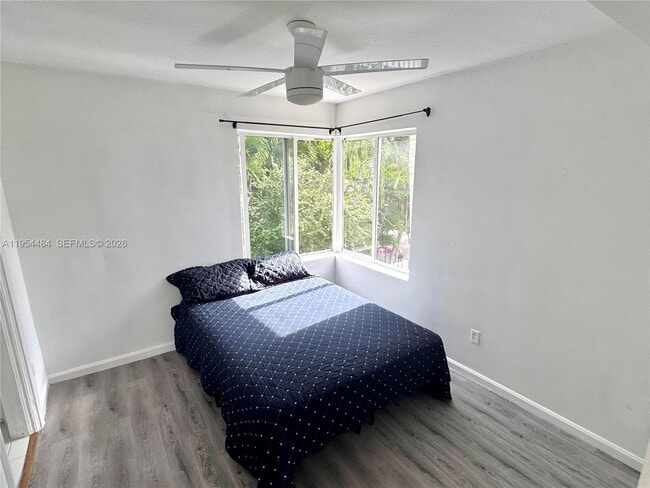 Photo - 555 NE 70th St Unit Studio