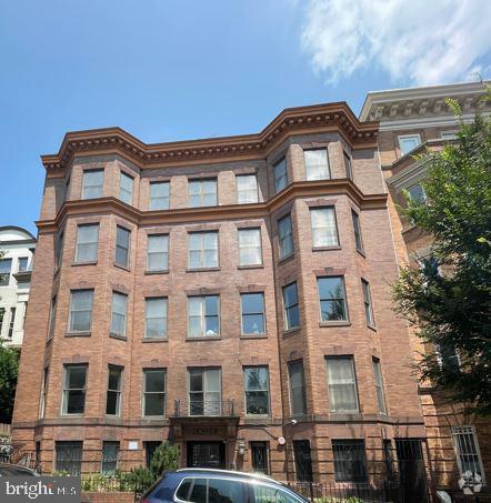 Building Photo - 1417 Chapin St NW Unit 403 Rental