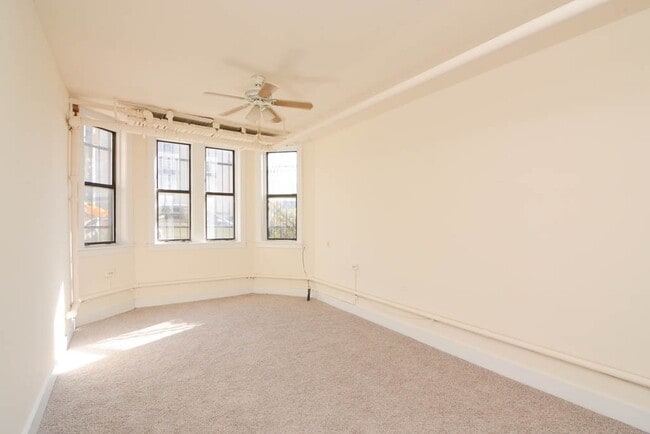 Photo - 1542 N Kedzie Ave Unidad NG