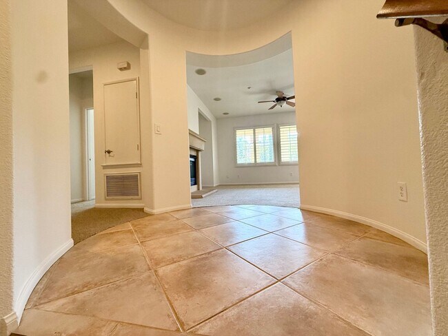 2810 Piantino Cir