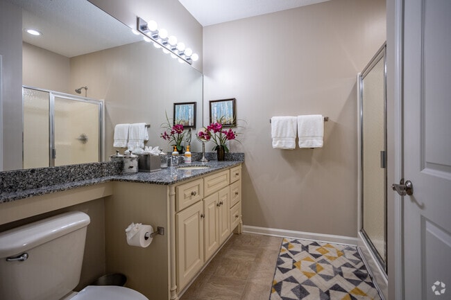 2BR, 2BA - 1,463SF - Primary Bathroom