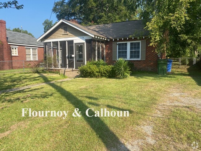 Building Photo - 2413 Schaul St Rental